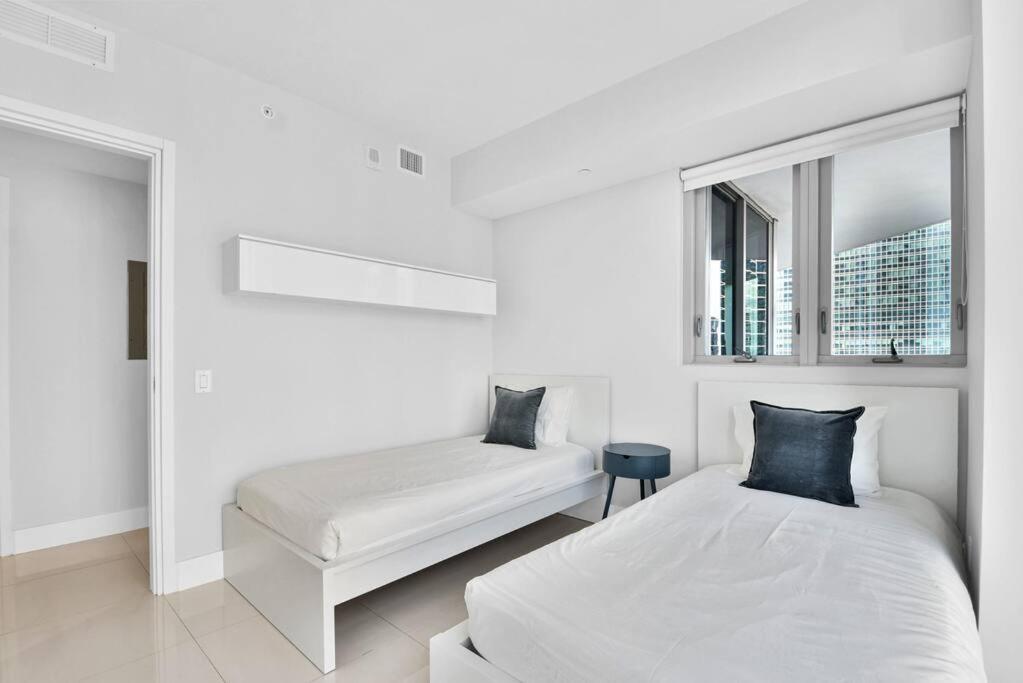 Lovely Upscale Condo Gorgeous View 2Bd 2Bath In Brickell Miami Exterior foto