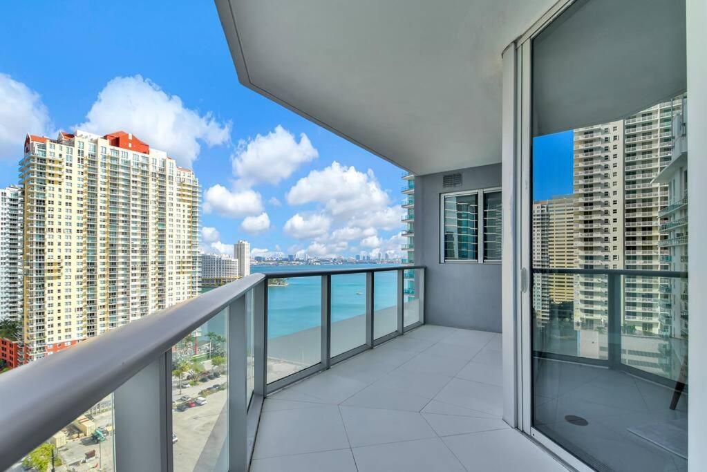 Lovely Upscale Condo Gorgeous View 2Bd 2Bath In Brickell Miami Exterior foto